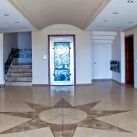 Sleeps 12 Air Con Wifi Villa *